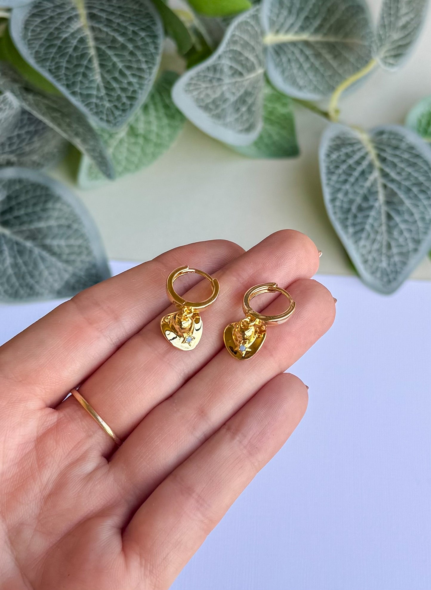 Opal Country Hat Huggies