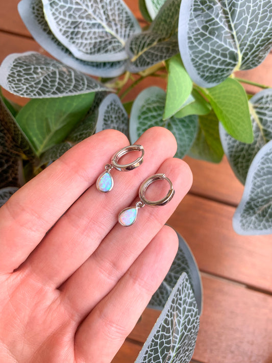 Silver Opal Tear Huggies