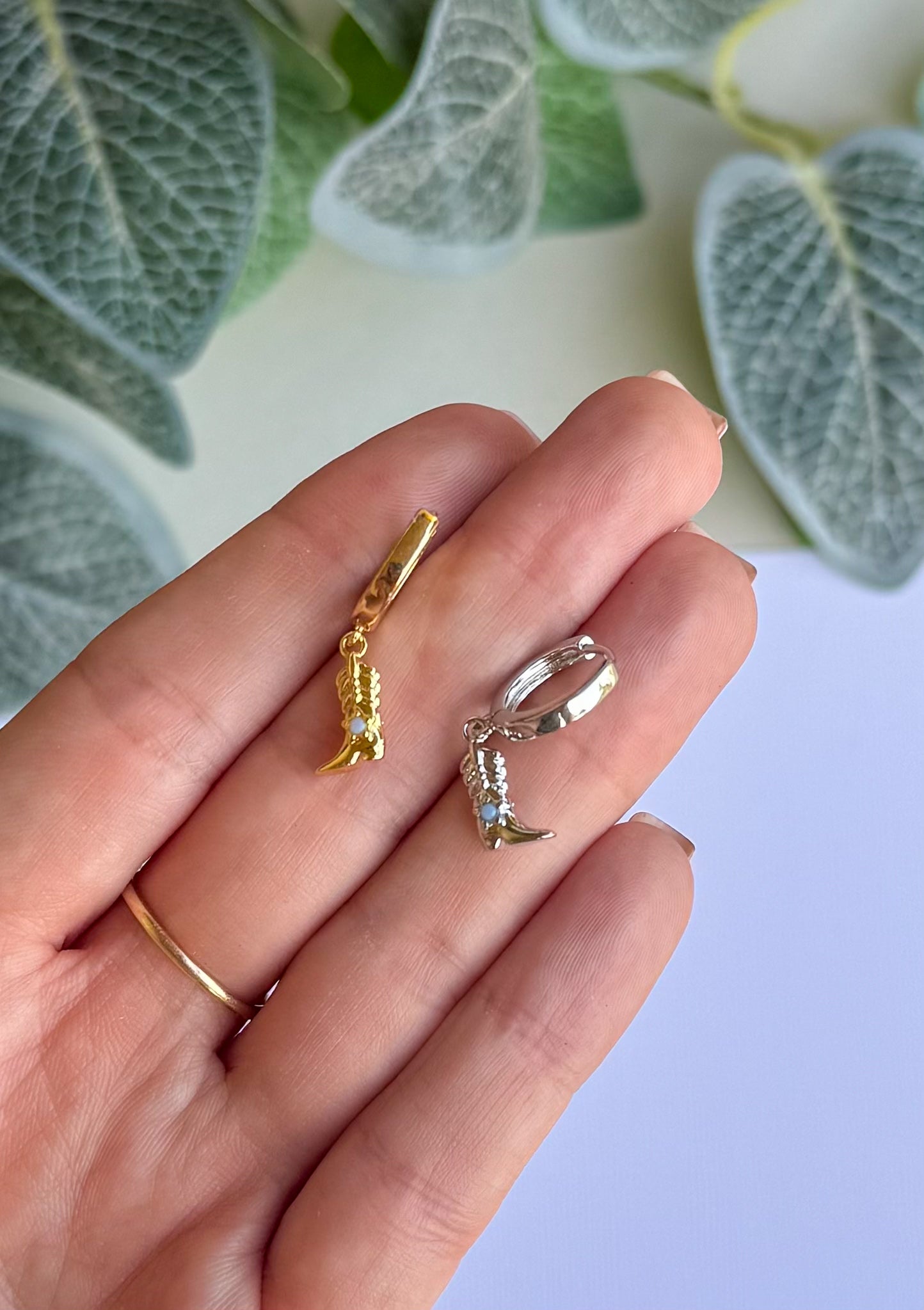 Opal Country Boot Huggies